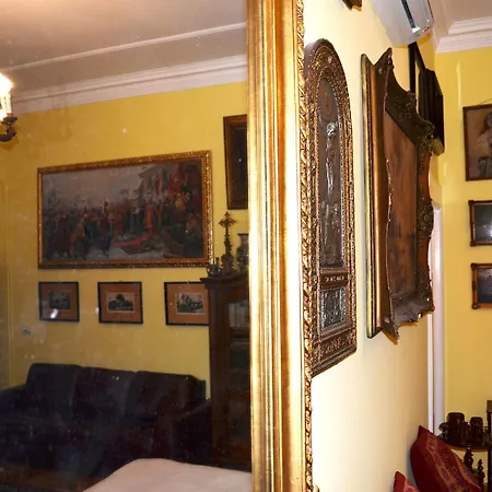 Apartment Central Avenue Budapest